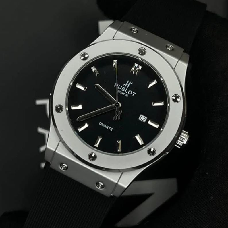 HUBLOT Classic Fusion Watch